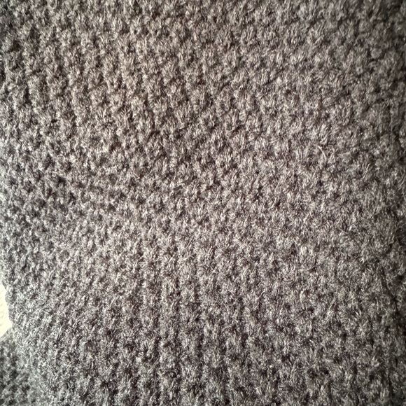 Dennis Basso Removable Hooded Sweater size Xs/Small - Picture 7 of 7